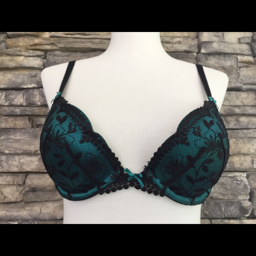 Adore Me emerald green bra